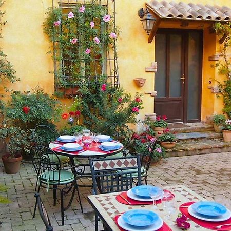 La Piazzetta Di Roma Villa Ngoại thất bức ảnh