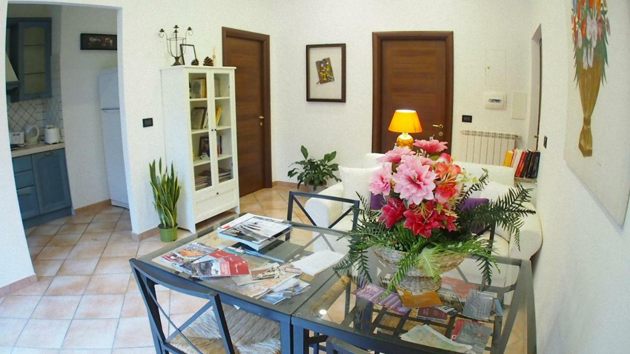 La Piazzetta Di Roma Villa Ngoại thất bức ảnh