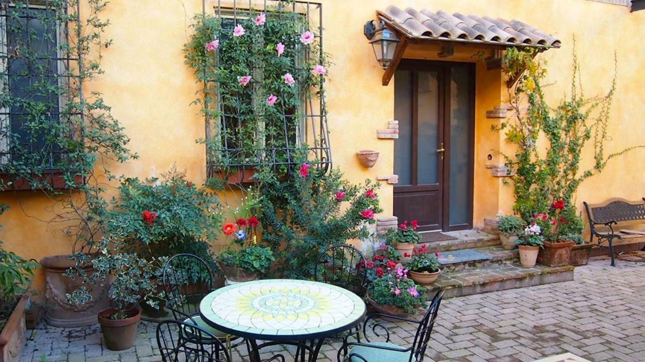 La Piazzetta Di Roma Villa Ngoại thất bức ảnh