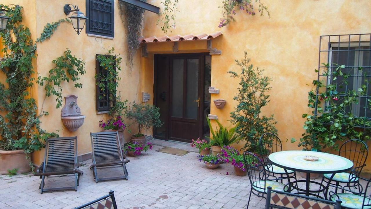 La Piazzetta Di Roma Villa Ngoại thất bức ảnh
