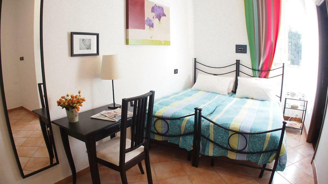 La Piazzetta Di Roma Villa Ngoại thất bức ảnh